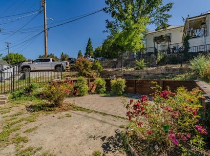160-164 Main St., Jackson, CA 95642 Photo