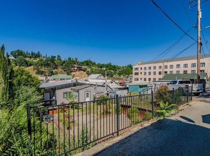 160-164 Main St., Jackson, CA 95642 Photo