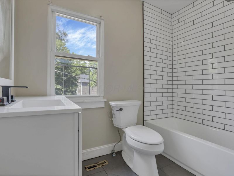 829-831 Studer Avenue , Columbus, OH 43206 Photo 14