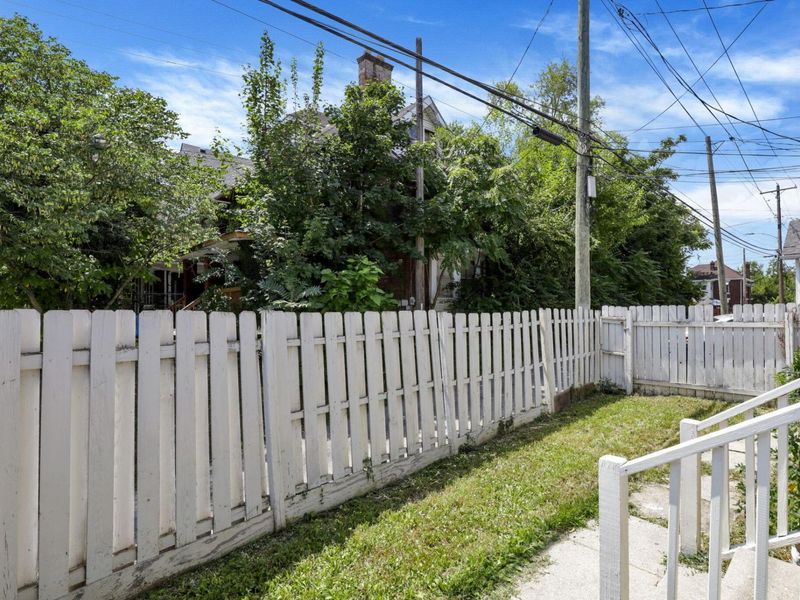 829-831 Studer Avenue , Columbus, OH 43206 Photo 32