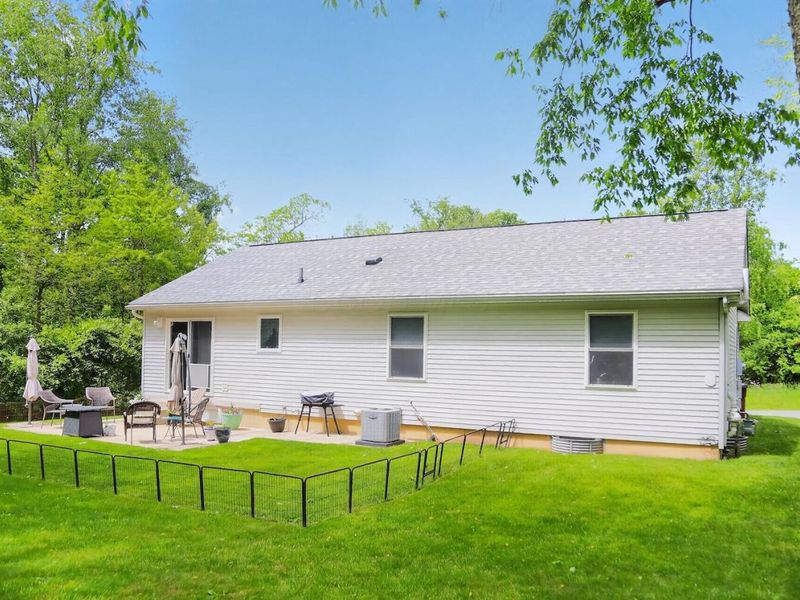 453 Greenlawn Drive , Howard, OH 43028 Photo 24