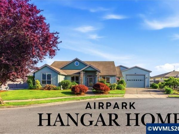 867 Corsair Dr, Independence, OR 97351