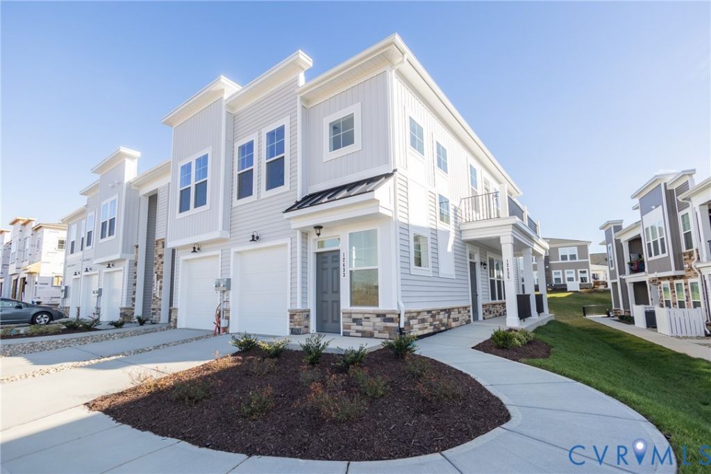 5404 Raysdale Road , Unit 202, Glen Allen, VA 23059 Main Photo