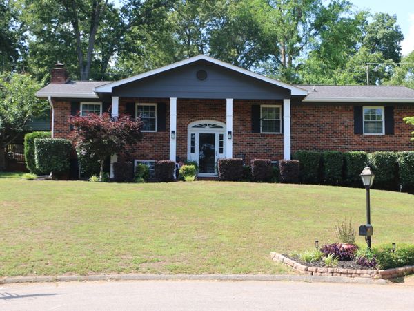7627 Nadick Lane, Hixson, TN 37343