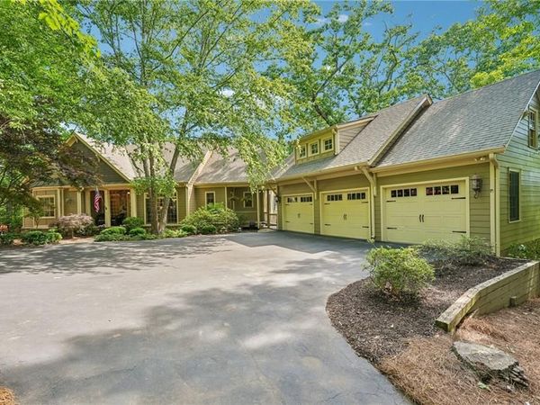 189 Red Trillium Ridge , Big Canoe, GA 30143