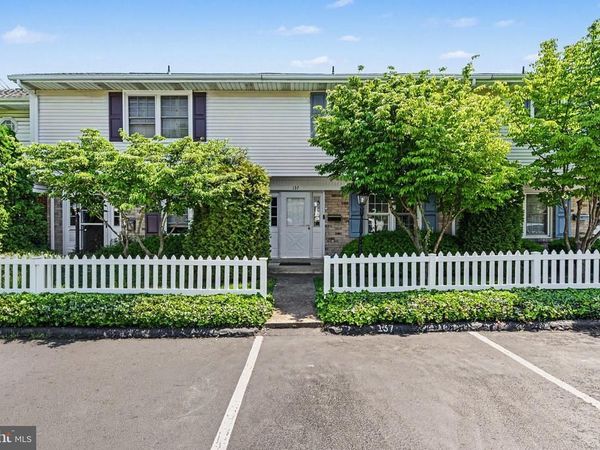 137 W VINE STREET, SHIREMANSTOWN, PA 17011