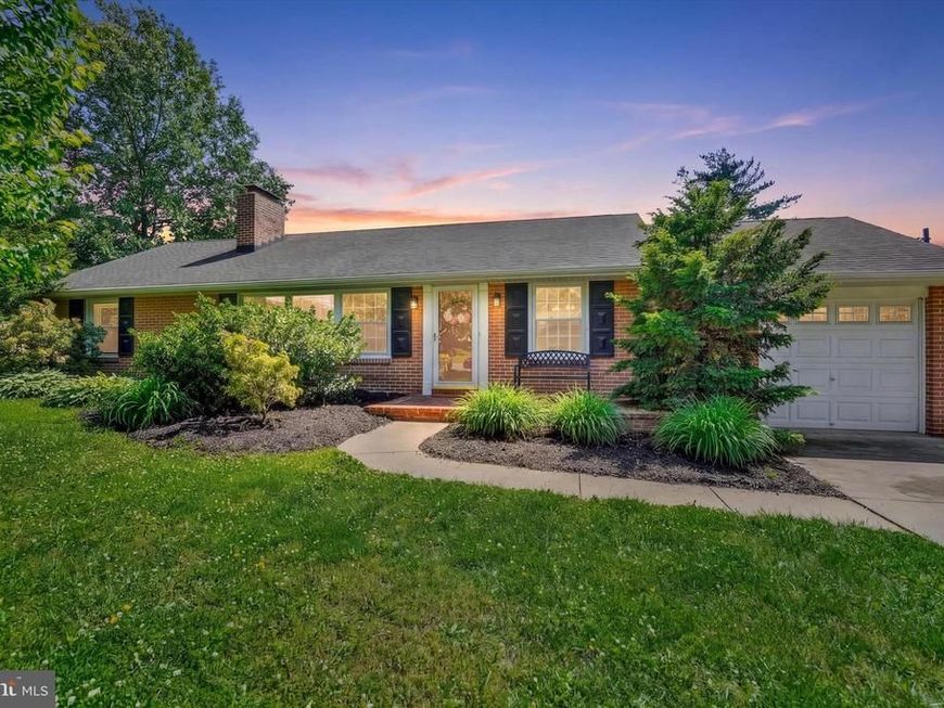 1616 Niles Road, York, PA 17403 Main Photo