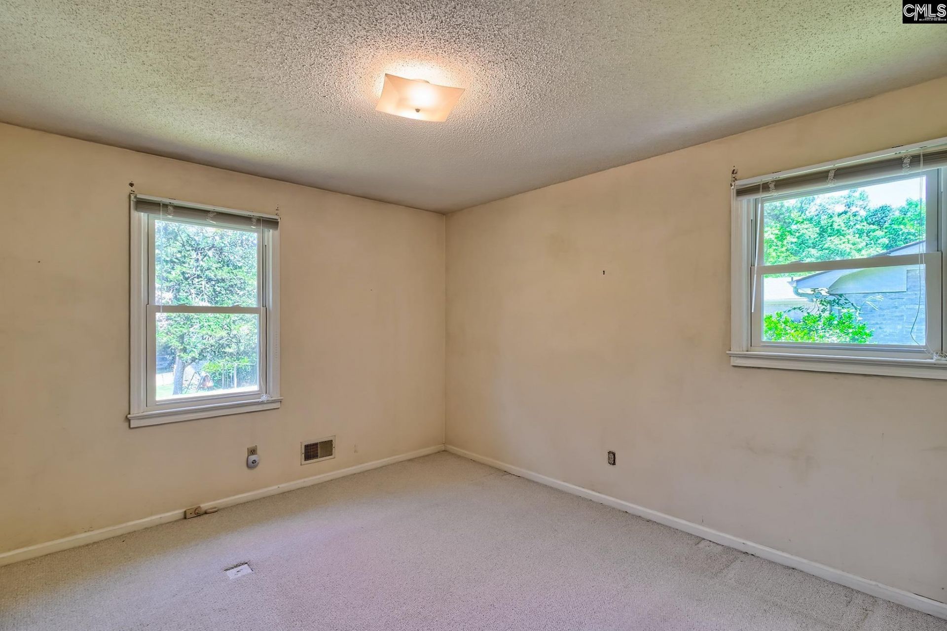 1700 N Woodstream Road Photo 26