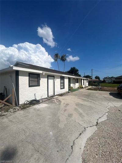 7582-7586 Carrier Rd , Fort Myers, FL 33967 Photo