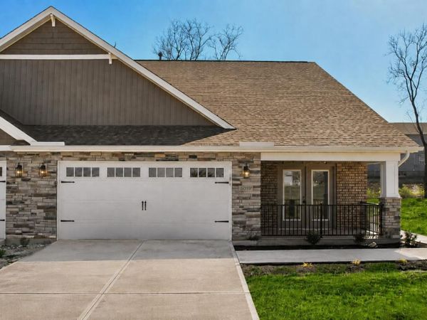 5019 Waterford Lane, Middletown, OH 45042