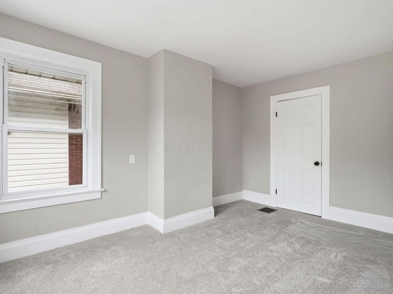 298 N Burgess Avenue , Columbus, OH 43204 Photo 24