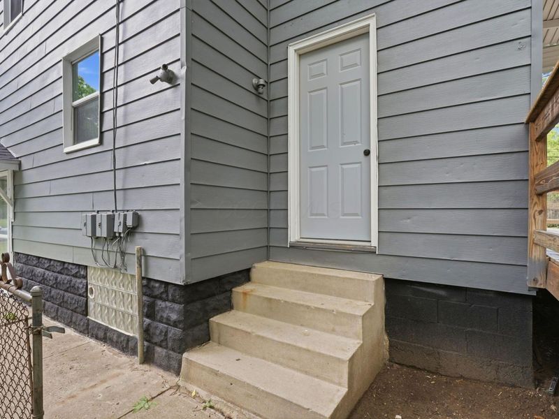 298 N Burgess Avenue , Columbus, OH 43204 Photo 3