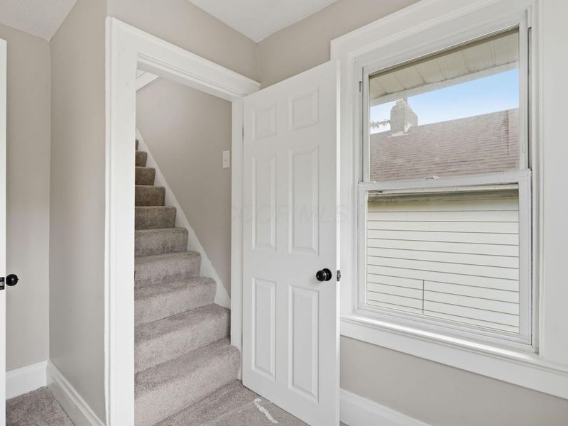 298 N Burgess Avenue , Columbus, OH 43204 Photo 44