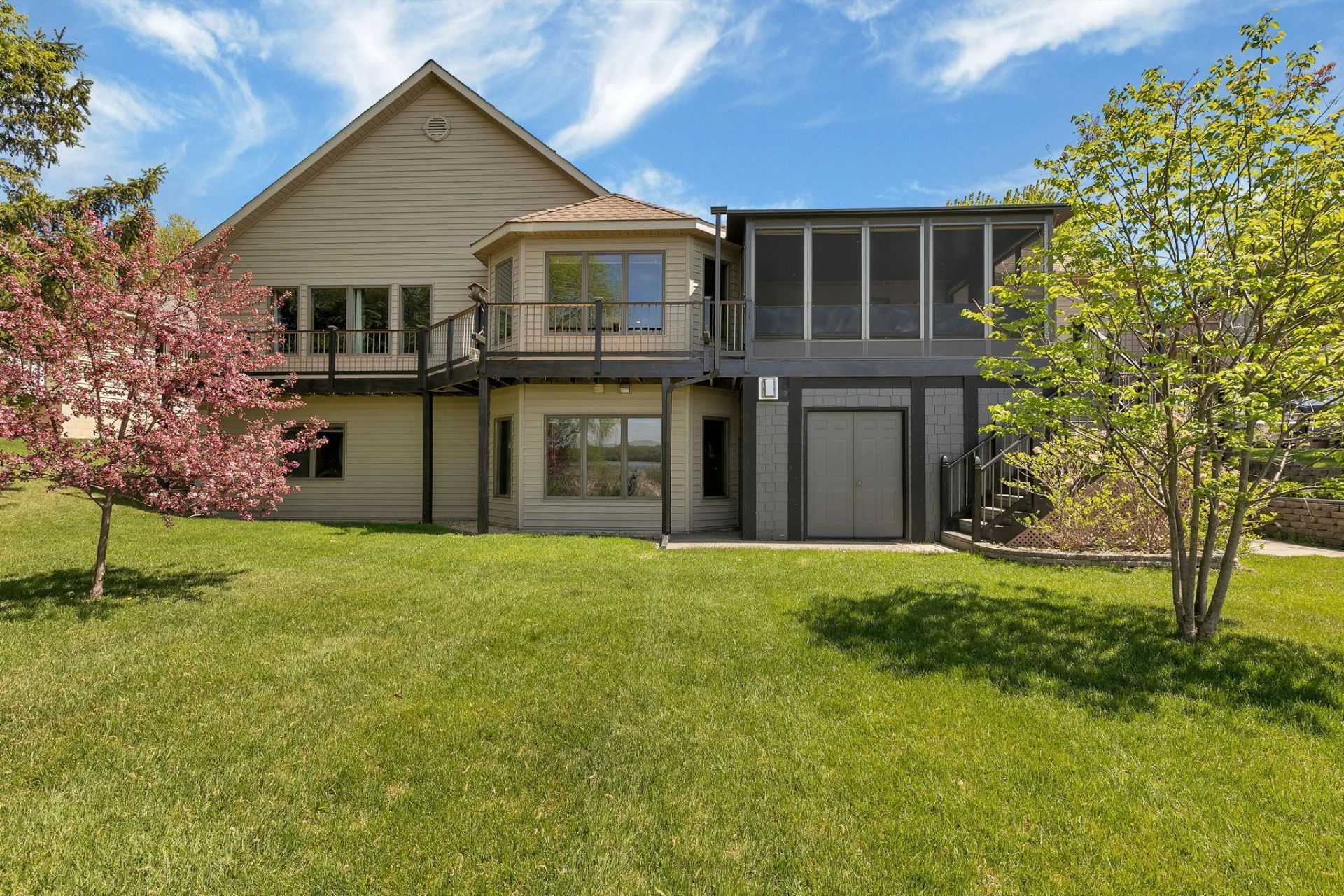 410 Sundown Drive, Avon, MN 56310 Main Photo