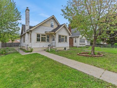 2915 Logan Avenue N, Minneapolis, MN 55411