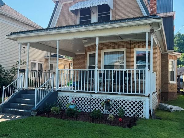 217 S Chelsea Street, Sistersville, WV 26175