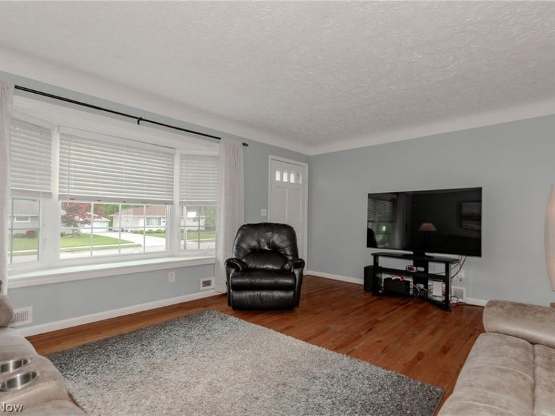 7224 Meadow Lane, Parma, OH 44134 Photo 5
