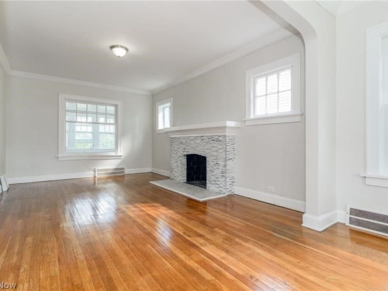 18119 Lake Shore Boulevard, Cleveland, OH 44119 Photo 15