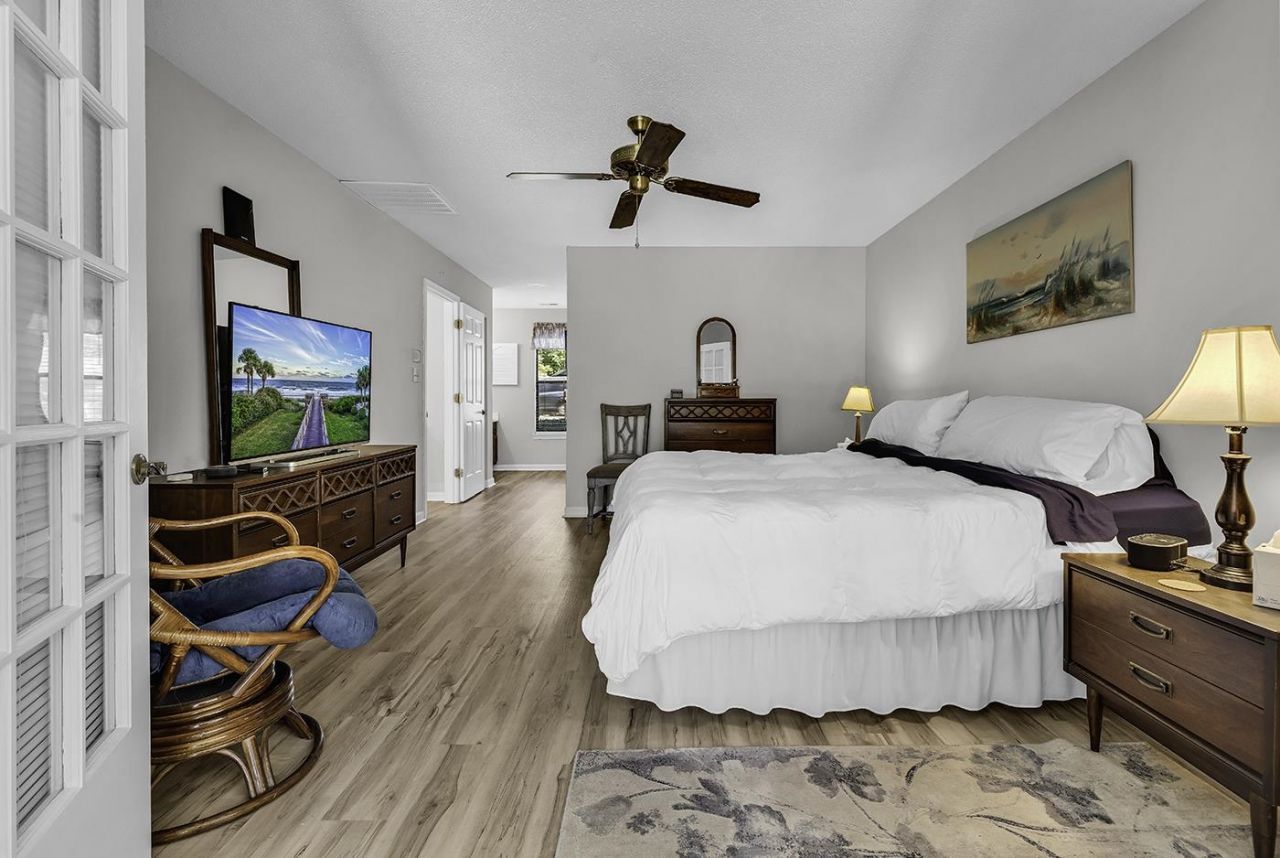 130 Berry Tree Ln.  Photo 19