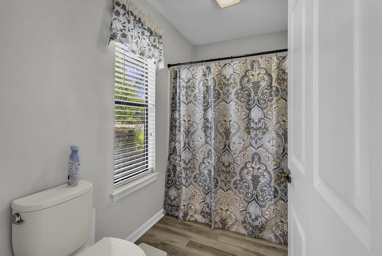 130 Berry Tree Ln.  Photo 21