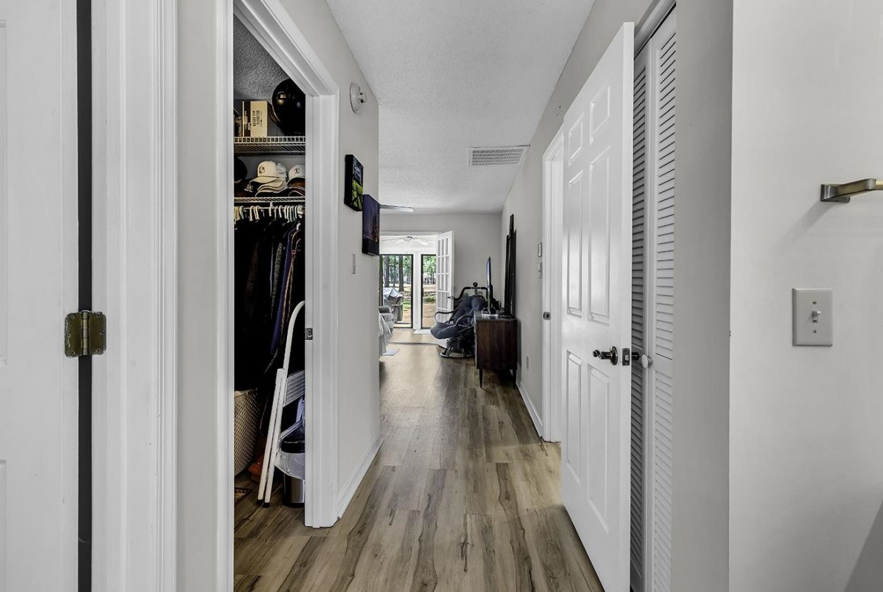 130 Berry Tree Ln.  Photo 22