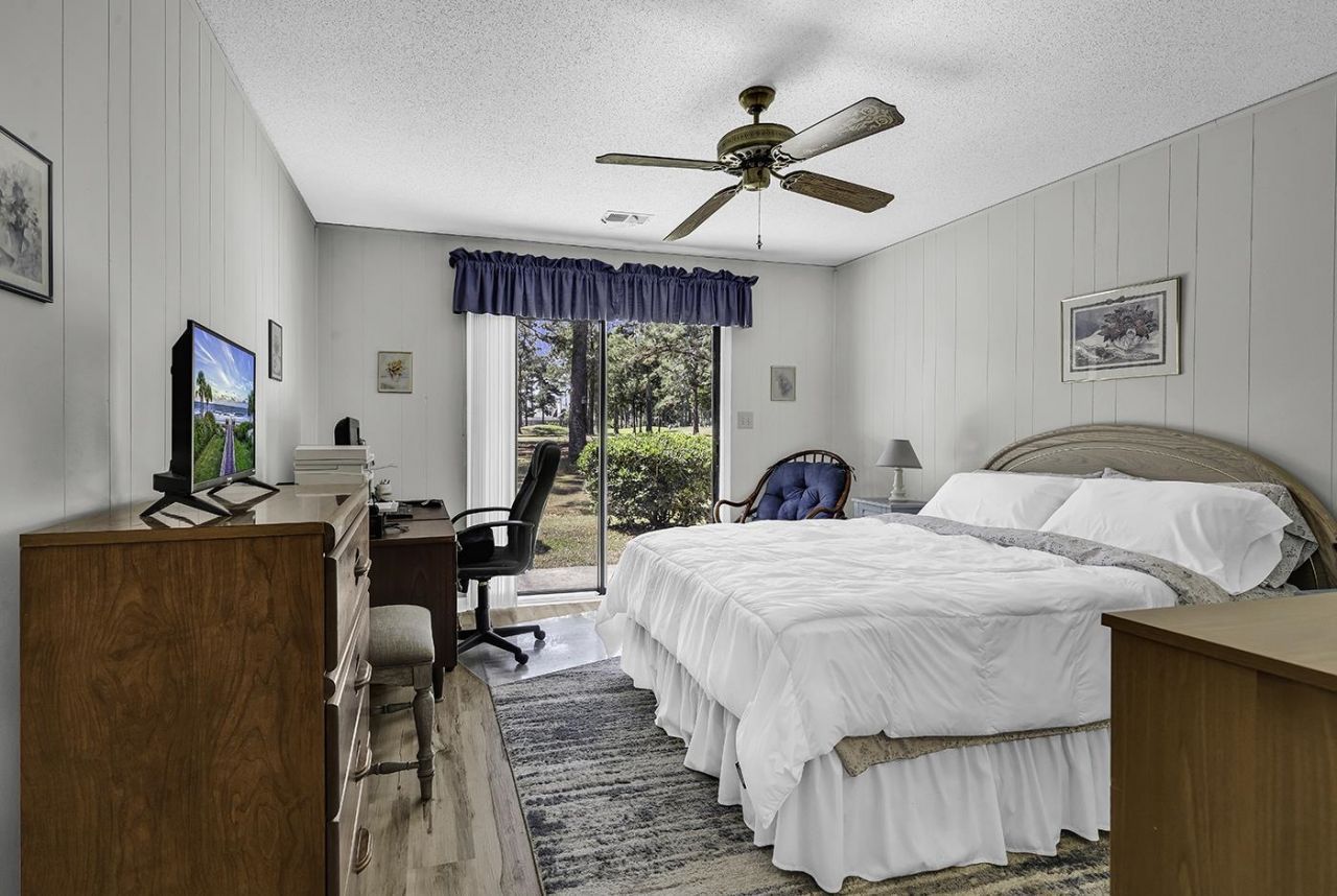 130 Berry Tree Ln.  Photo 26