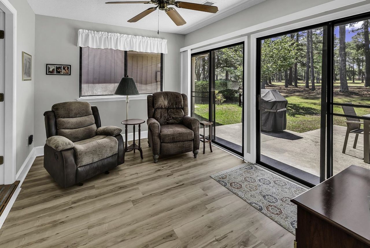 130 Berry Tree Ln.  Photo 33