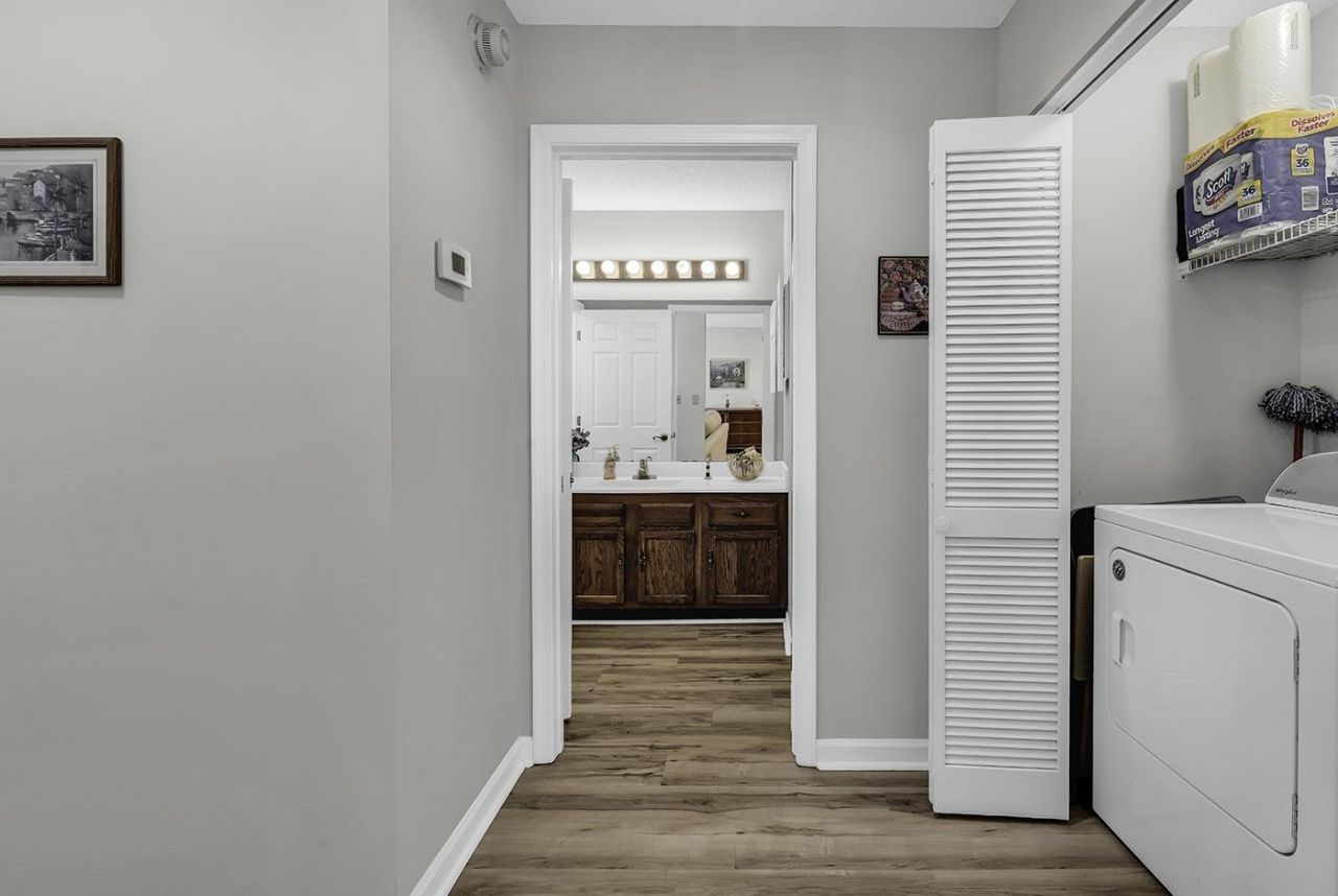 130 Berry Tree Ln.  Photo 36