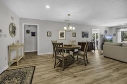 130 Berry Tree Ln.  photo 4