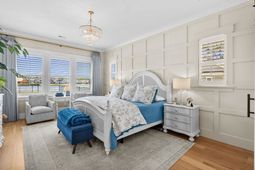 485 Starlit Way photo 4