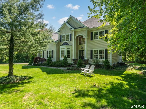474 State, Guilford, CT 06437