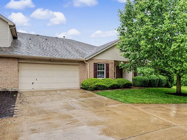5005 Twin Lakes Circle, Englewood, OH 45322