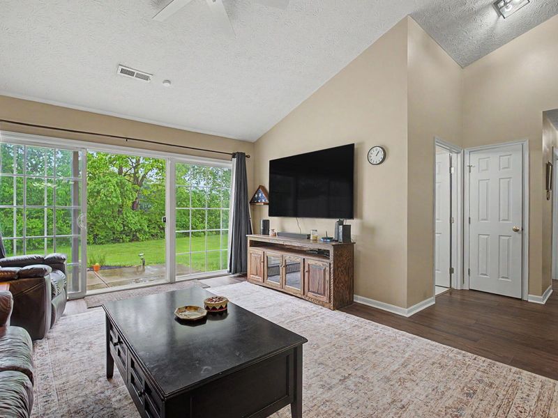 5005 Twin Lakes Circle, Englewood, OH 45322 Photo 16