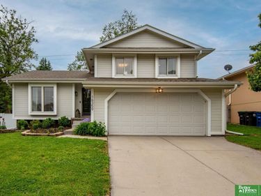 16359 Weir Street , Omaha, NE 68135