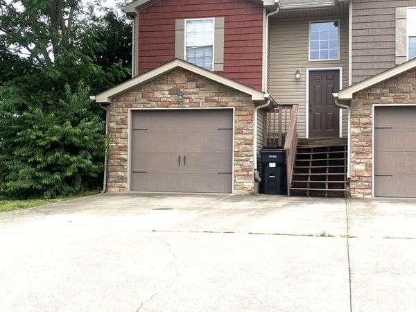 1728 Thistlewood Dr , Unit A, Clarksville, TN 37042