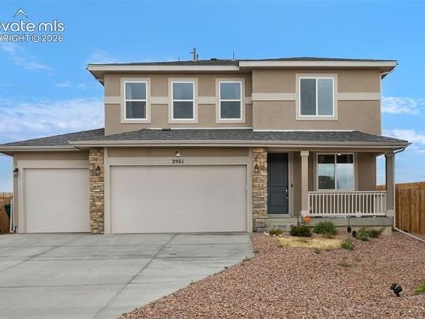 2501 Bella Terra Drive, Pueblo, CO 81001