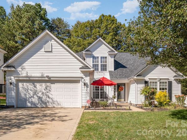 6859 Lakecrest Court , Denver, NC 28037