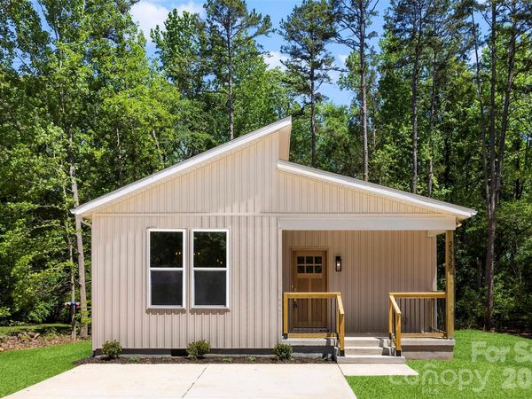 2555 Winfield Street, Kannapolis, NC 28083