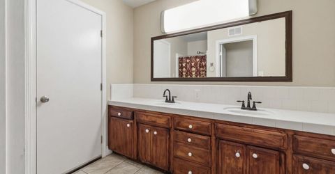 1214 E Mesa Ave, Fresno, CA 93710 Photo