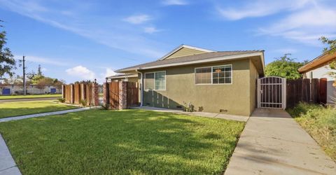 1214 E Mesa Ave, Fresno, CA 93710 Photo