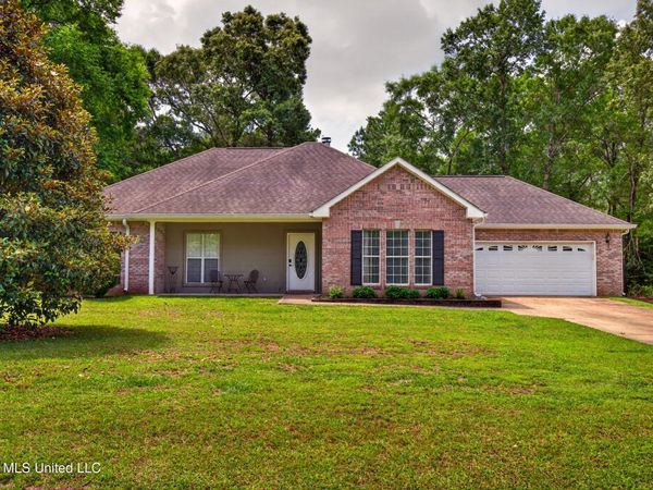 71 Conner Drive, Perkinston, MS 39573