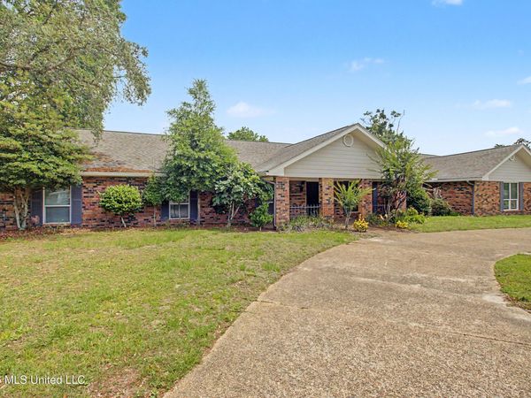 2186 Atkinson Road, Biloxi, MS 39531