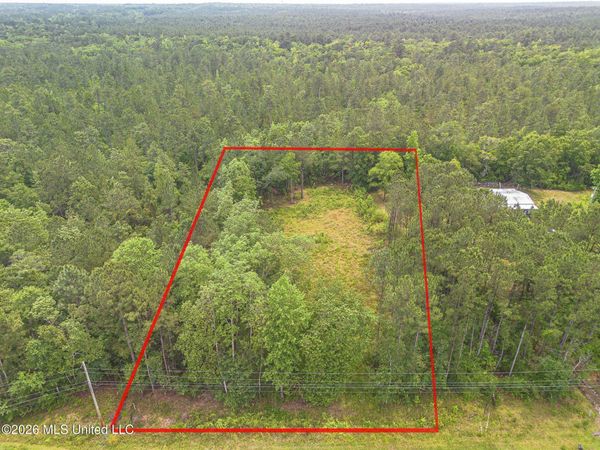 Fox Ridge Drive, Saucier, MS 39574