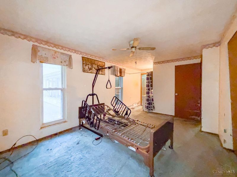 250 Sunnybrook Trail, Enon, OH 45323 Photo 18