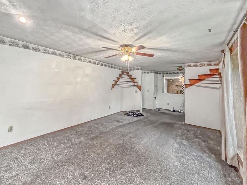 250 Sunnybrook Trail, Enon, OH 45323 Photo 5