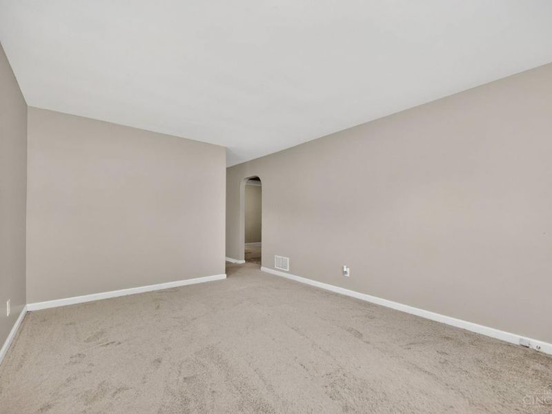 705 Kenworth Avenue, Hamilton, OH 45013 Photo 9