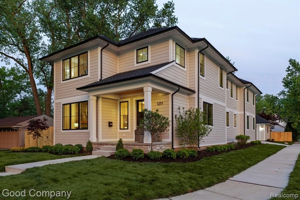 1231 Woodsboro Drive, Royal Oak, MI 48067 Main Photo