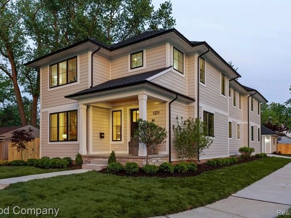 1231 Woodsboro Drive, Royal Oak, MI 48067