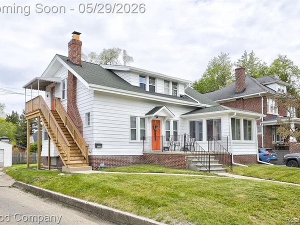 131 E Cambourne Street, Ferndale, MI 48220