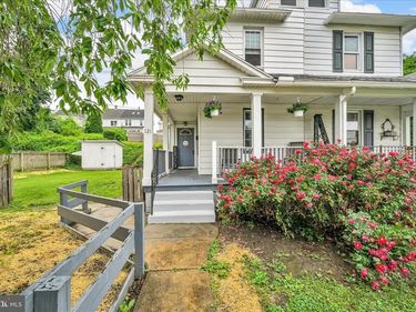 121 E CUMBERLAND ROAD, ENOLA, PA 17025